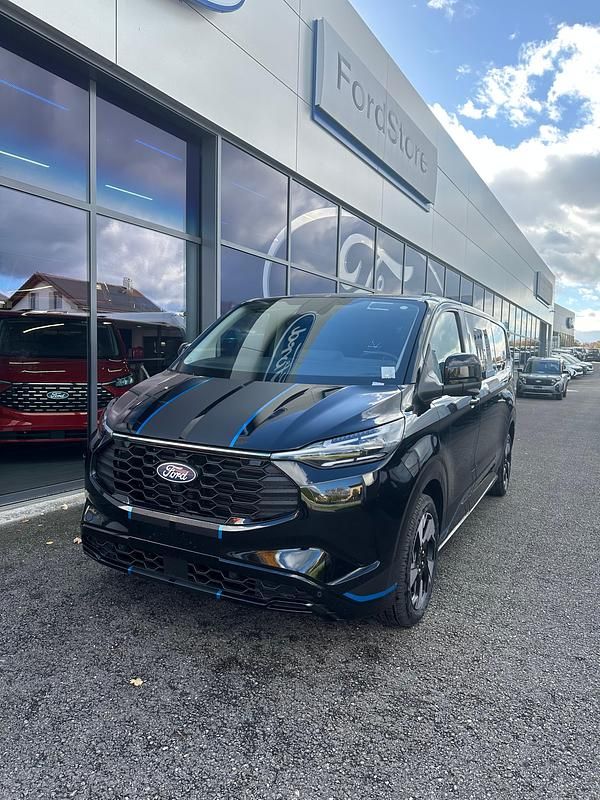 Neu Ford Transit Custom Sport 231 PS (169 kW) 2025 Schwarz Van
