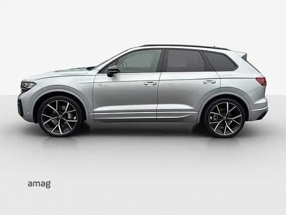 Neu VW Touareg Edition 286 PS (210 kW) 2026 Oyster silver metallic SUV
