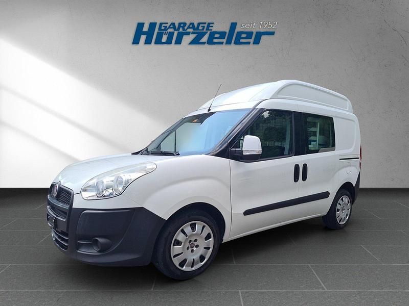 Gebraucht Fiat Doblò 120 PS (88 kW) 2012 Van / Kleinbus
