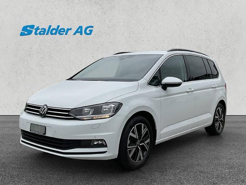 Gebraucht 2024 VW Touran Comfortline Van / Kleinbus | CHF 34’400 (Fairer Preis) - Bild 1/4