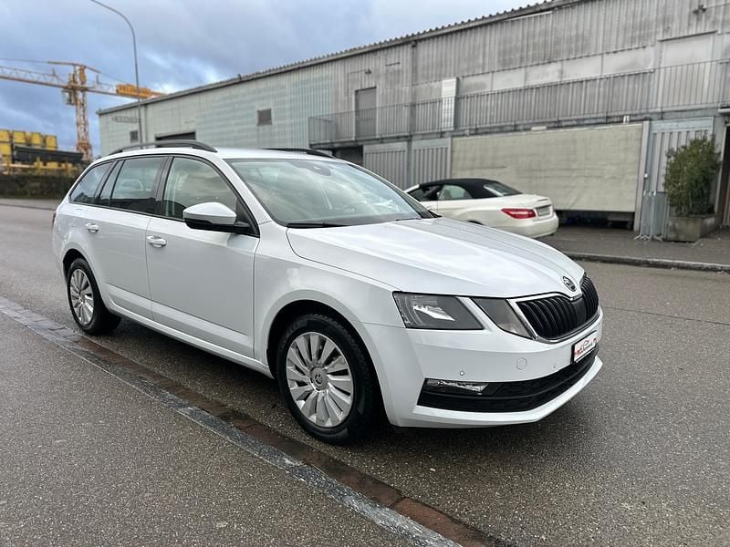 Gebraucht Skoda Octavia Ambition 184 PS (135 kW) 2019 Kombi