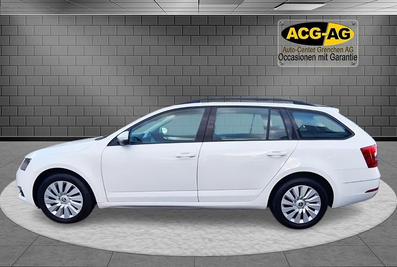 Gebraucht Skoda Octavia Ambition 115 PS (84 kW) 2020 Kombi