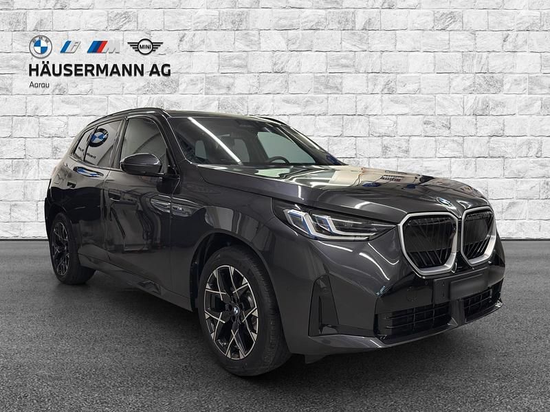 Neu BMW X3 M Sport 299 PS (219 kW) 2026 Grau SUV