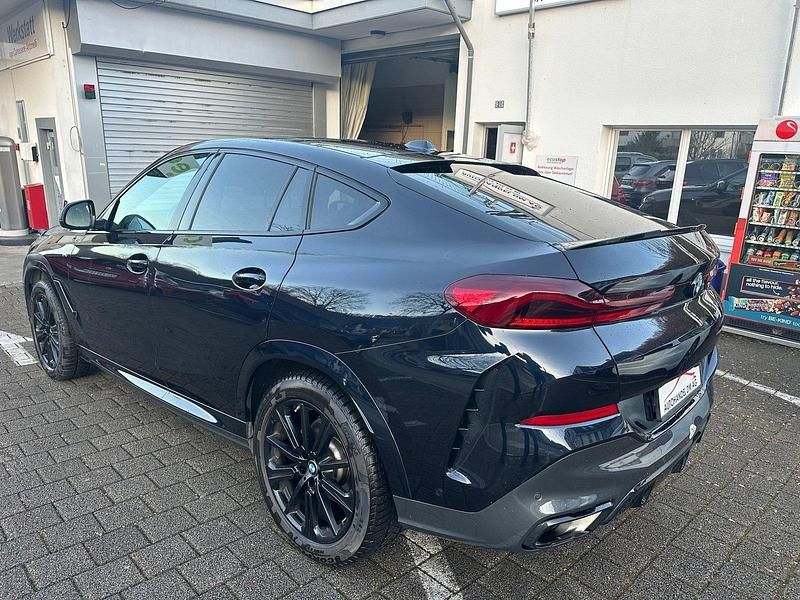 Gebraucht BMW X6 M Sport 285 PS (209 kW) 2023 SUV