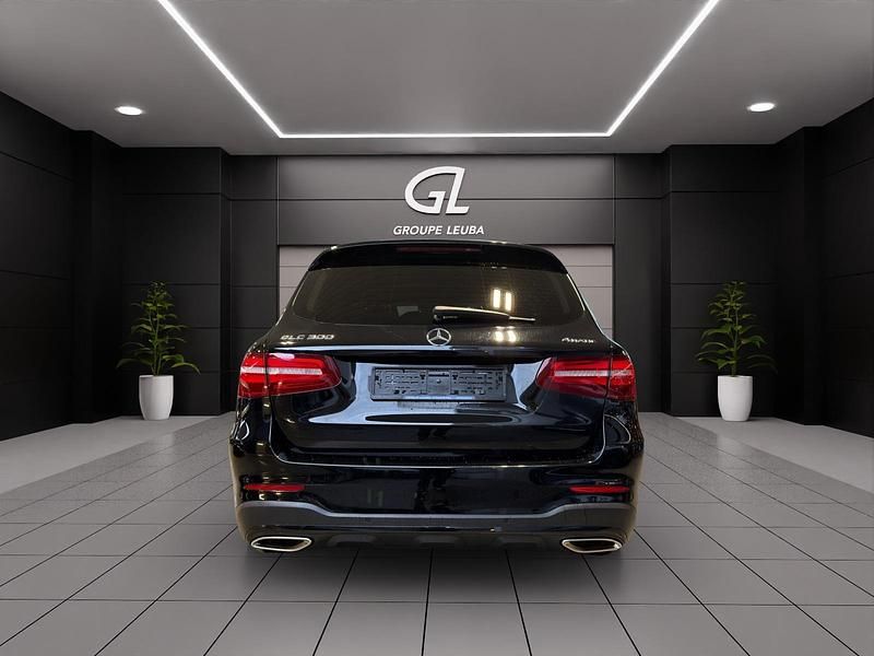Gebraucht Mercedes GLC300 AMG 245 PS (180 kW) 2019 Schwarz SUV