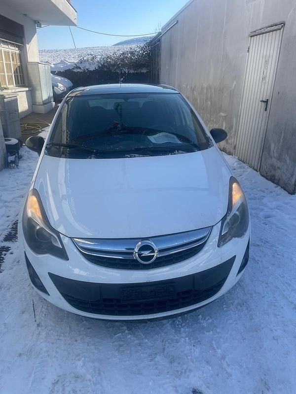 Gebraucht Opel Corsa Color Edition 85 PS (62 kW) 2012