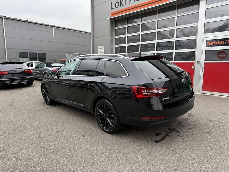 Gebraucht Skoda Superb Style 190 PS (139 kW) 2017 Kombi