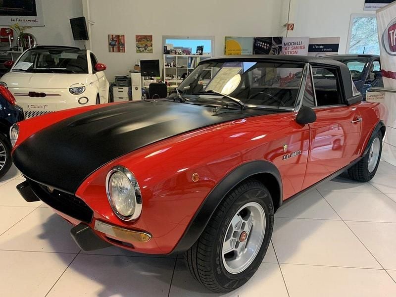 Rot Gebraucht 1975 Fiat 124 Spider Abarth Cabrio | CHF 84’900 - Bild 1/4