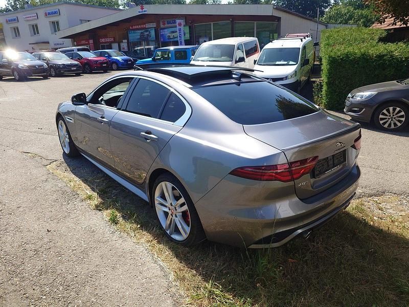 Gebraucht Jaguar XE R-Dynamic 300 PS (220 kW) 2019 Grau Limousine