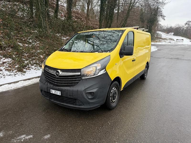 Gebraucht 2015 Opel Vivaro Van / Kleinbus | CHF 7’999 (Fairer Preis) - Bild 1/4