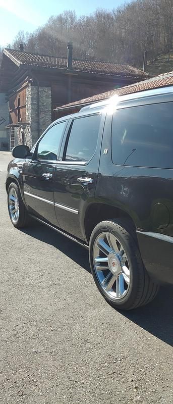 Gebraucht Cadillac Escalade 337 PS (247 kW) 2013 SUV