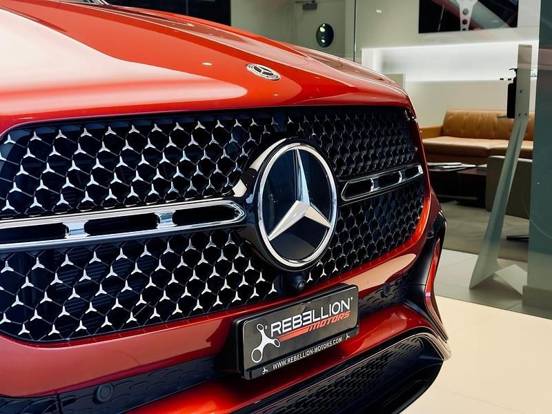 Gebraucht Mercedes GLE400 333 PS (244 kW) 2024