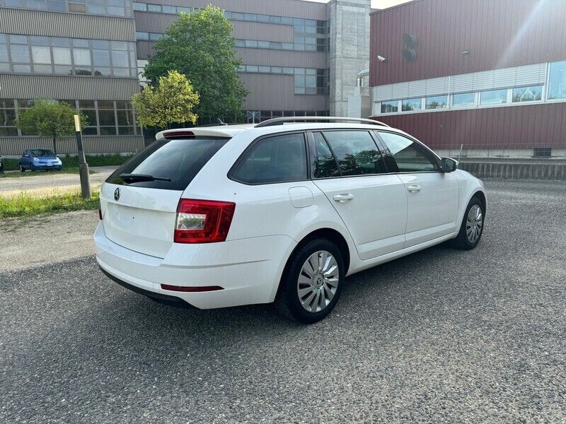 Gebraucht Skoda Octavia Ambition 184 PS (135 kW) 2020 Kombi