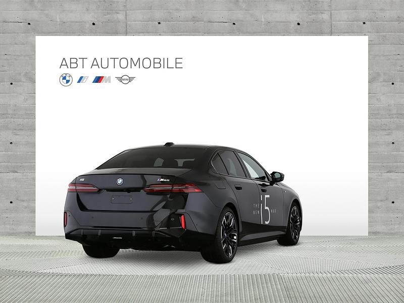 Neu BMW i5 Shadowline 442 kW (601 PS) 2025 Schwarz Limousine