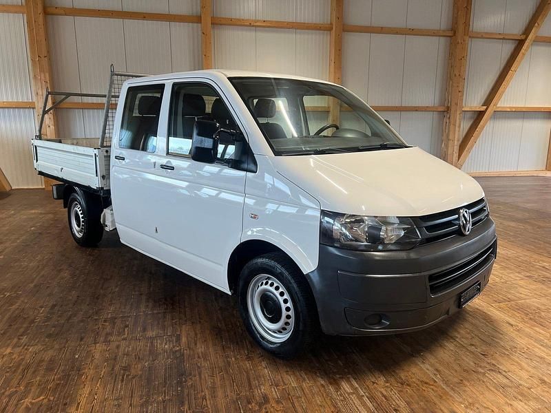 Gebraucht VW T5 140 PS (102 kW) 2013 Van