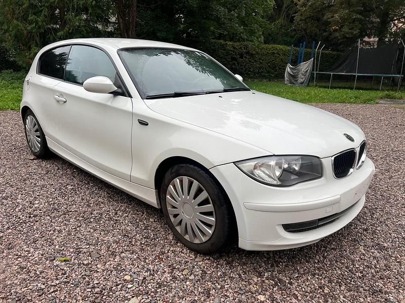 Gebraucht 2009 BMW 116 Kleinwagen | CHF 3’200 - Bild 1/4