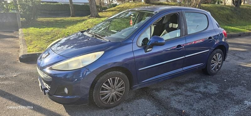Gebraucht 2011 Peugeot 207 | CHF 1’400 (Superpreis) - Bild 1/4