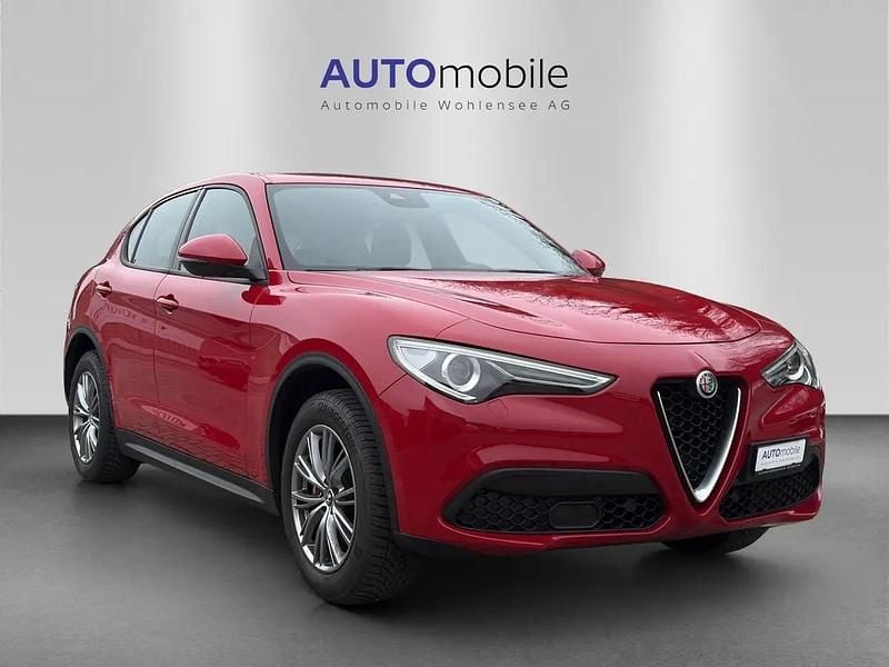 Gebraucht Alfa Romeo Stelvio Sprint 201 PS (147 kW) 2025 Rot SUV