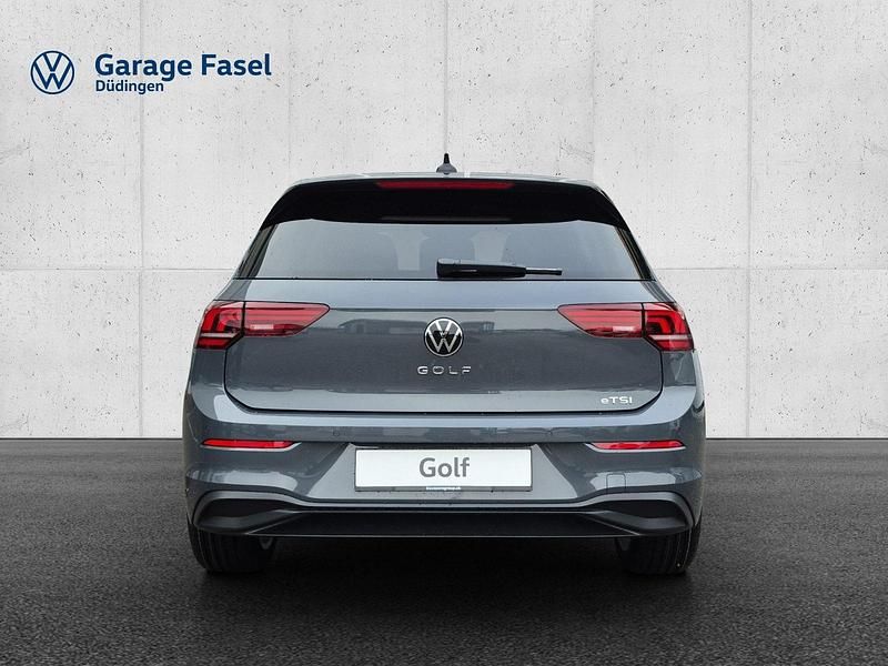 Neu VW Golf VIII United 115 PS (84 kW) 2026 Schwarz Limousine