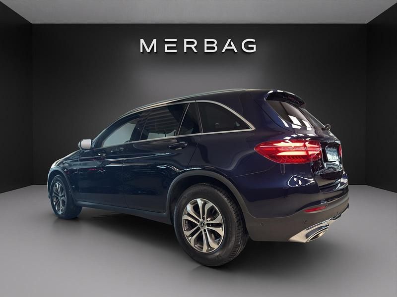 Gebraucht Mercedes GLC250 211 PS (155 kW) 2019 Blau SUV