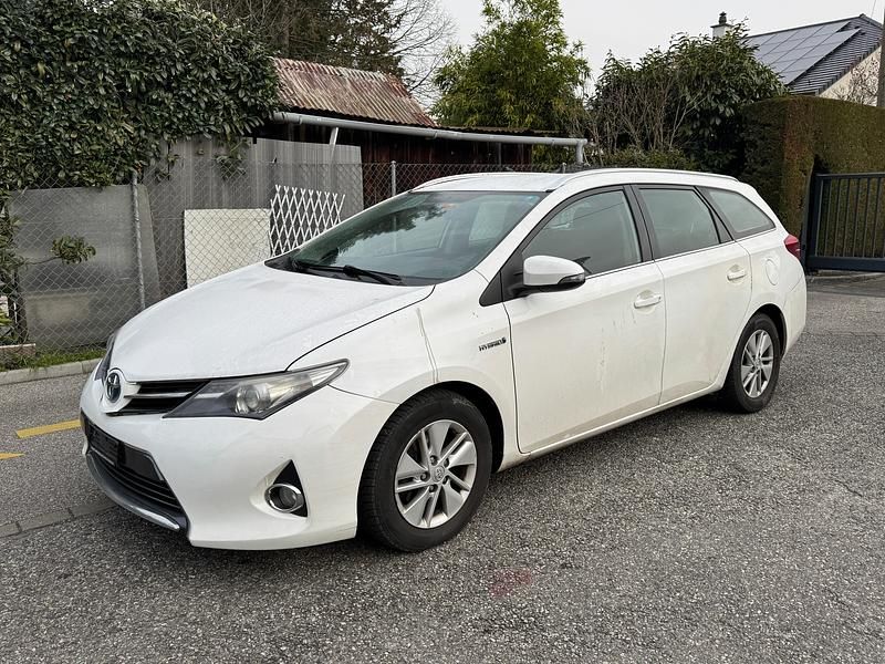 Gebraucht Toyota Auris Touring Sports Trend 136 PS (100 kW) 2014 Kombi