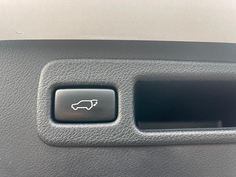 Gebraucht Lexus NX300h E-FOUR 197 PS (144 kW) 2015 SUV