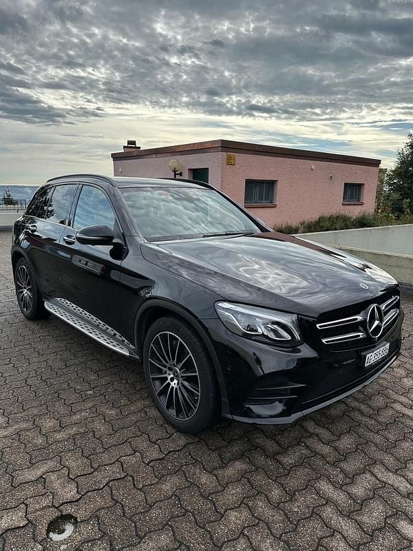 Gebraucht 2018 Mercedes GLC300 AMG line | CHF 29’000 (Guter Preis) - Bild 1/4