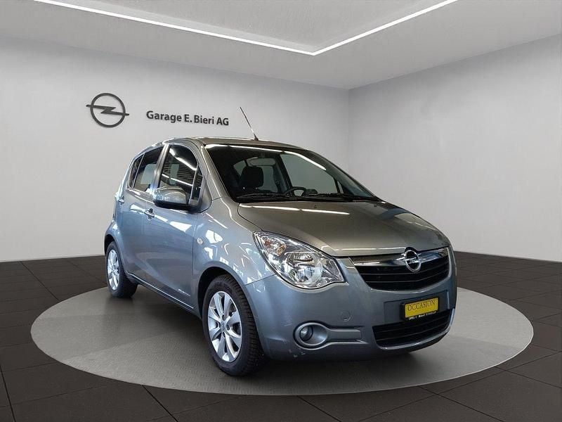 Gebraucht Opel Agila Enjoy 94 PS (69 kW) 2014 Kleinwagen