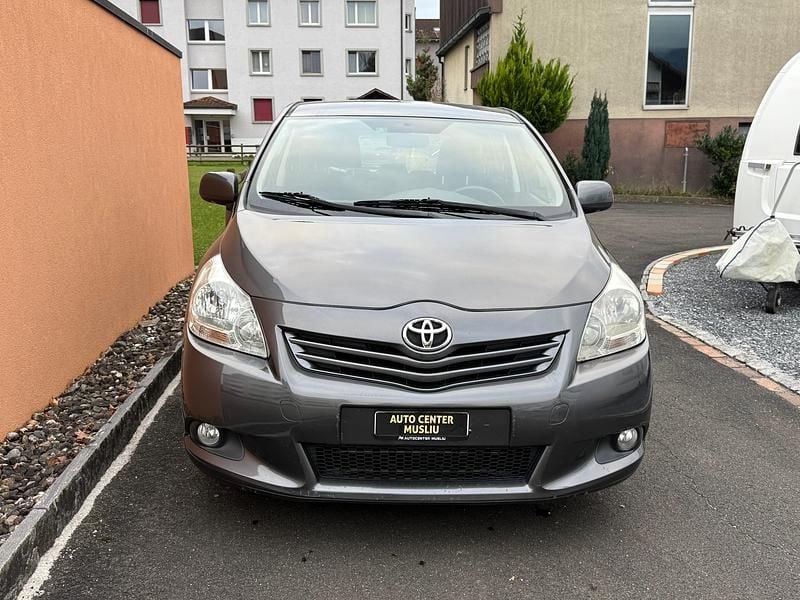 Gebraucht 2011 Toyota Verso Premium Van / Kleinbus | CHF 5’900 (Fairer Preis) - Bild 1/4