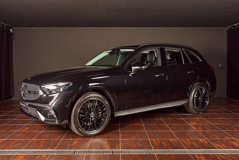 Gebraucht Mercedes GLC450 367 PS (269 kW) 2024