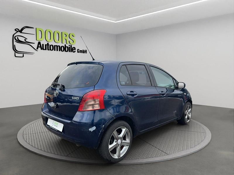 Gebraucht Toyota Yaris Luna 87 PS (63 kW) 2007 Kleinwagen