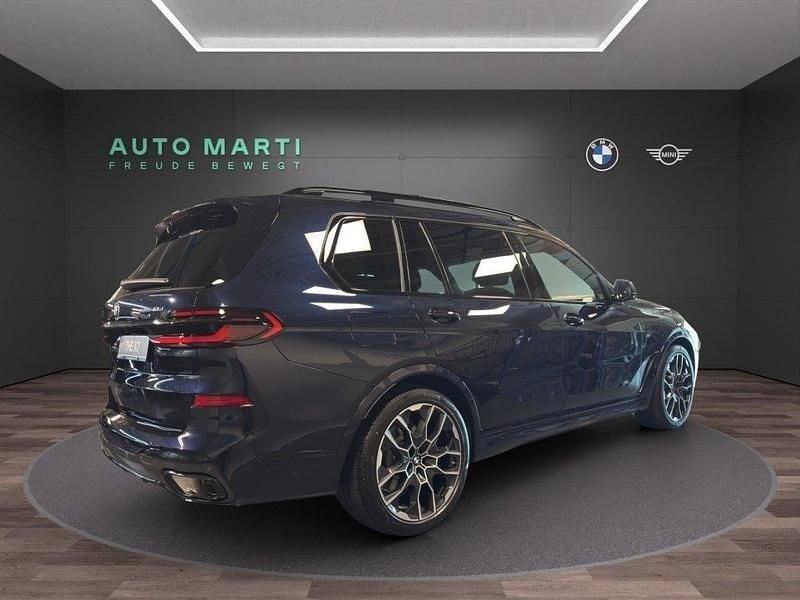 Neu BMW X7 Comfort Edition 351 PS (258 kW) 2025 Anthrazit metallic mét. SUV