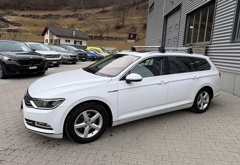 Gebraucht VW Passat Highline 190 PS (139 kW) 2015 Kombi