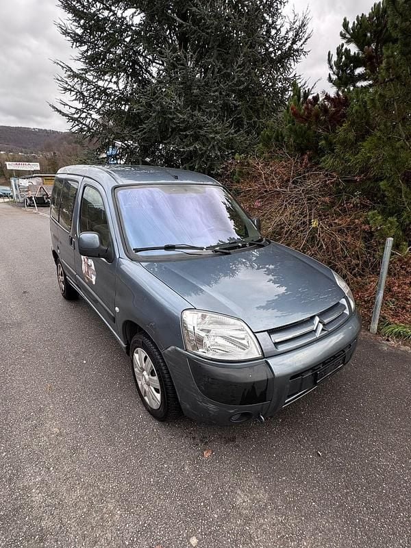 Gebraucht 2008 Citroën Berlingo Van / Kleinbus | CHF 1’330 (Superpreis) - Bild 1/4