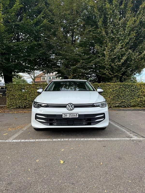 Gebraucht 2025 VW Golf VIII Life | CHF 29’900 (Fairer Preis) - Bild 1/4