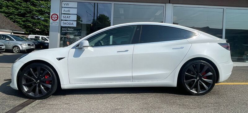 Gebraucht 2019 Tesla Model 3 Performance Limousine | CHF 18’799 (Superpreis) - Bild 1/4