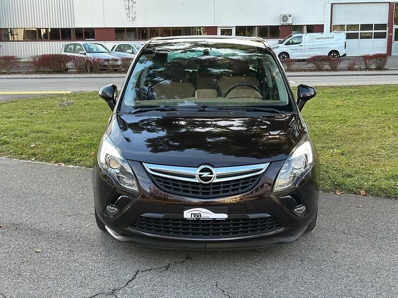 Gebraucht 2012 Opel Zafira Tourer Cosmo Van / Kleinbus | CHF 7’999 (Etwas zu teuer) - Bild 1/4