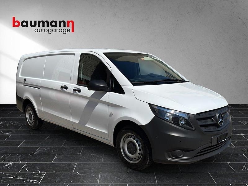 Gebraucht Mercedes Vito 163 PS (119 kW) 2023 Van