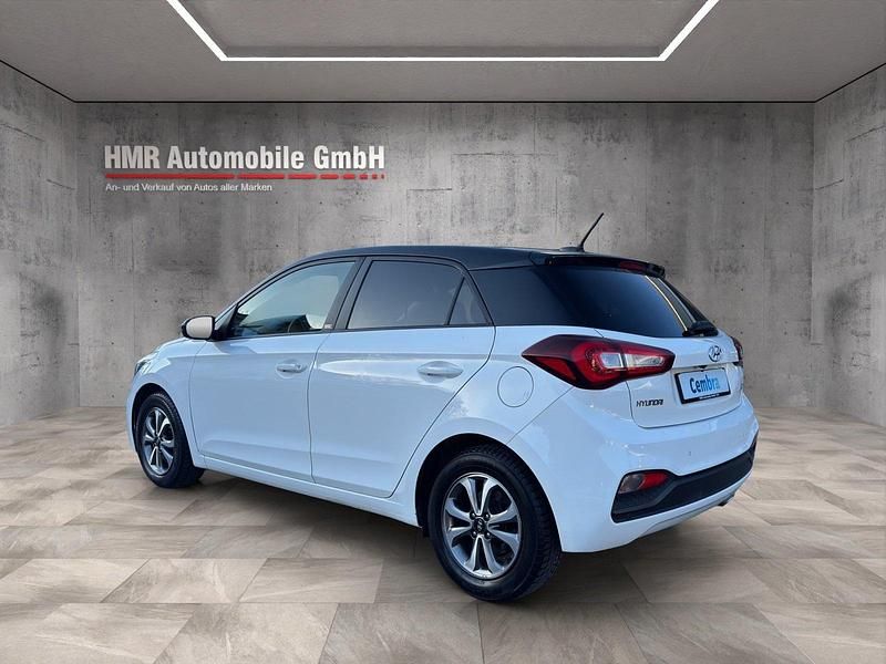 Gebraucht Hyundai i20 Active 100 PS (73 kW) 2019 Kleinwagen