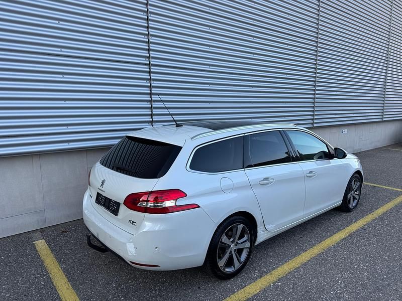 Gebraucht Peugeot 308 SW Business-Line 150 PS (110 kW) 2015 Kombi