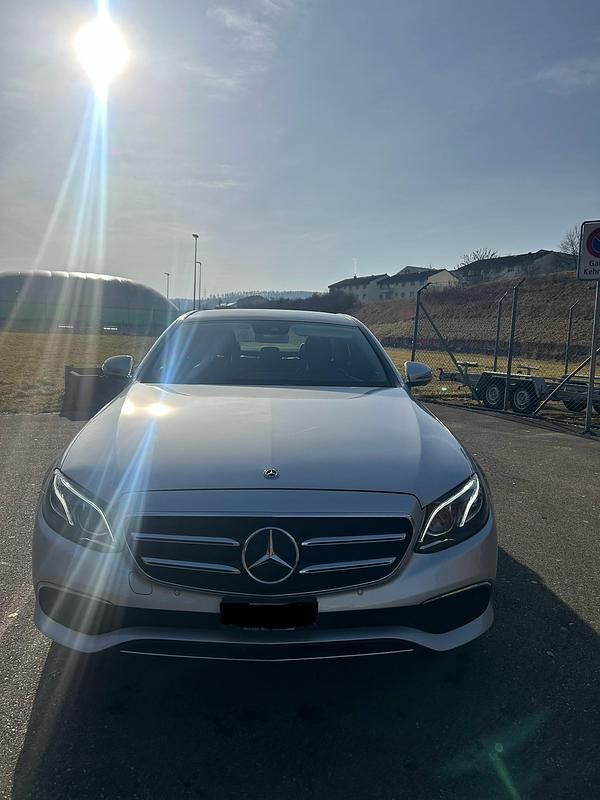 Gebraucht Mercedes E450 Avantgarde 367 PS (269 kW) 2019