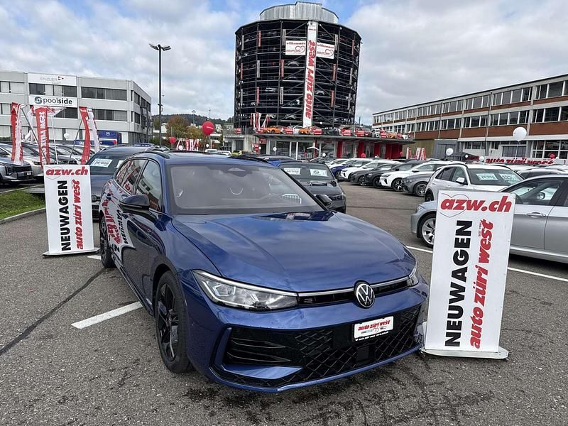 Neu 2025 VW Passat R-line Kombi | CHF 45’800 (Guter Preis) - Bild 1/4
