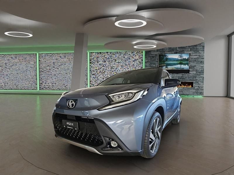 Gebraucht Toyota Aygo X Style 71 PS (52 kW) 2026 Grau SUV