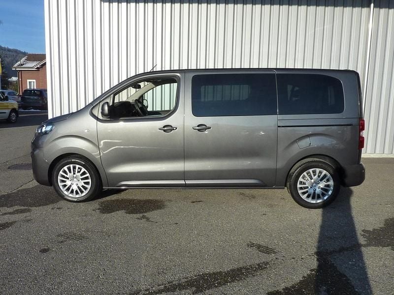 Gebraucht Opel Zafira Life Business 177 PS (130 kW) 2021 Van / Kleinbus