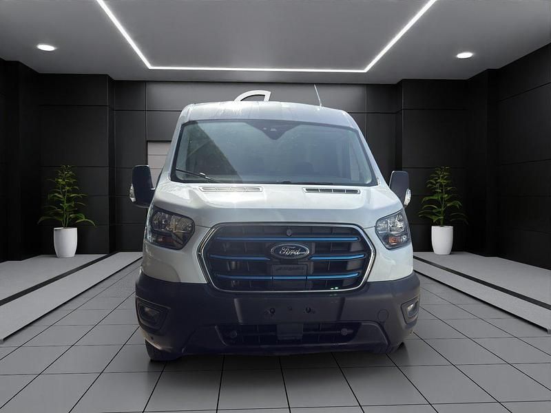 Gebraucht Ford E-Transit Trend 135 kW (184 PS) 2022 Van
