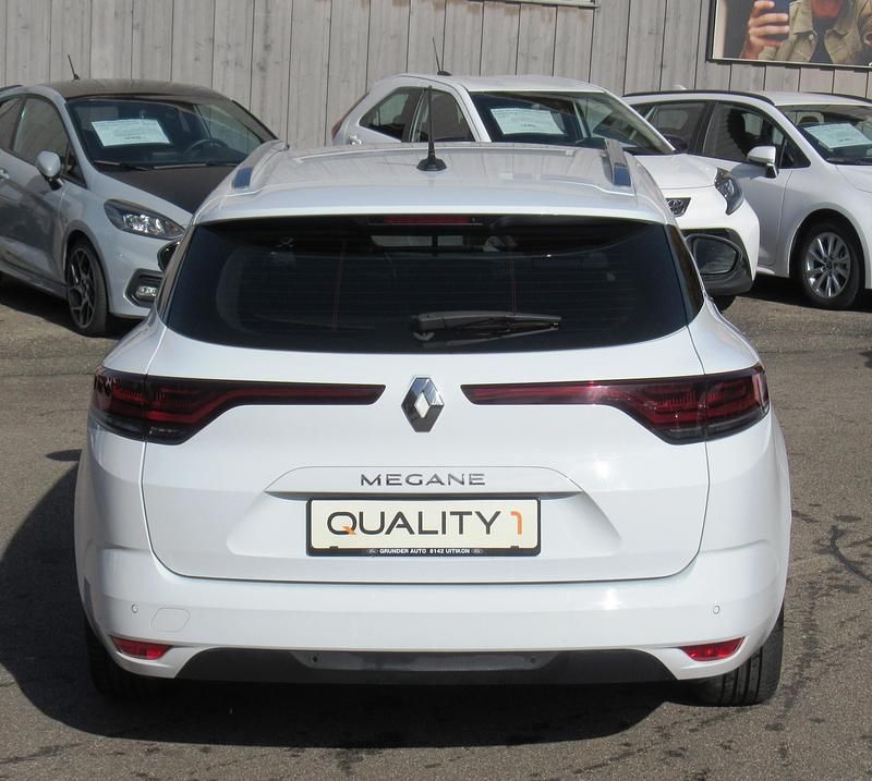 Gebraucht Renault Mégane GrandTour Business 114 PS (83 kW) 2021 Weiss Kombi