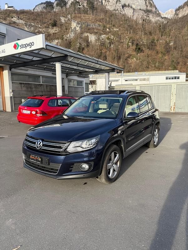 Gebraucht VW Tiguan LOUNGE 150 PS (110 kW) 2015 SUV