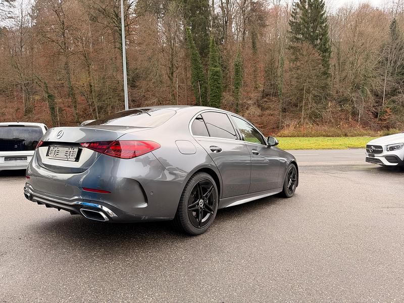 Gebraucht Mercedes C300e AMG line 258 PS (189 kW) 2022