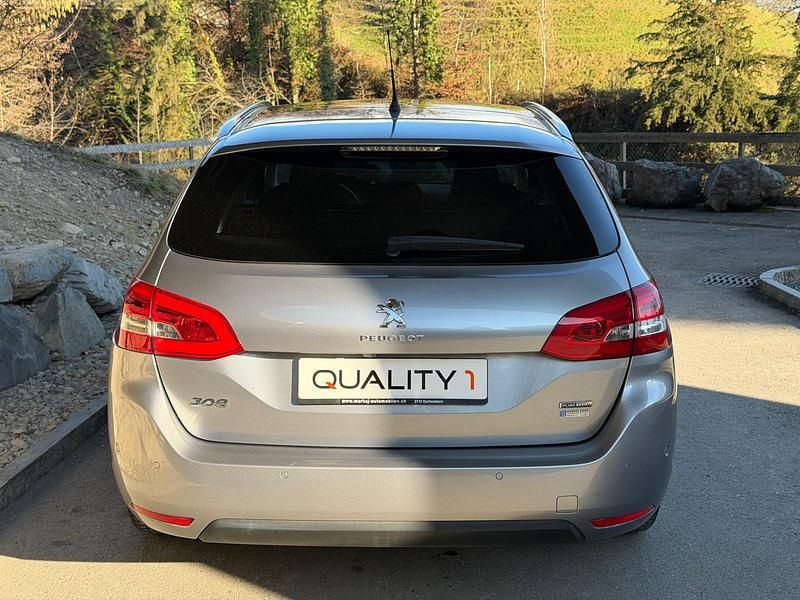Gebraucht Peugeot 308 SW Style 131 PS (96 kW) 2017 Kombi