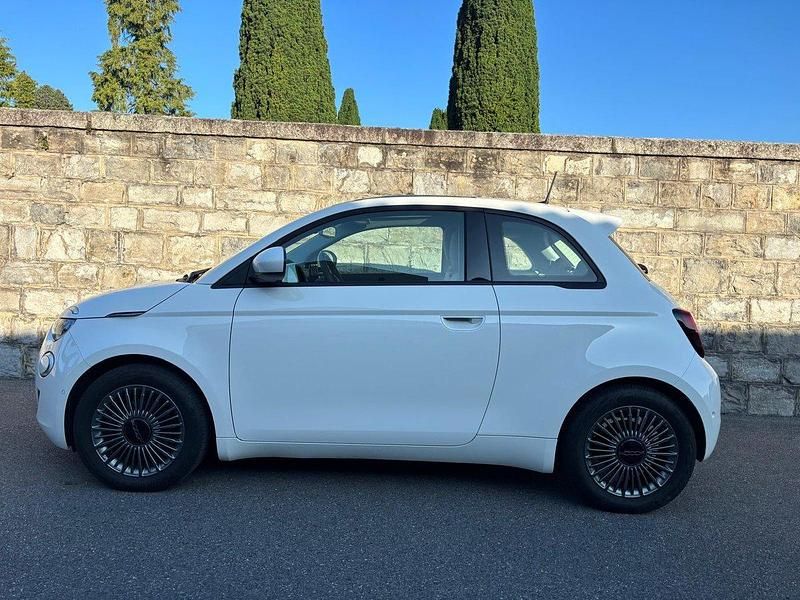 Gebraucht 2021 Fiat 500e Icon Kleinwagen | CHF 19’900 (Fairer Preis) - Bild 1/4
